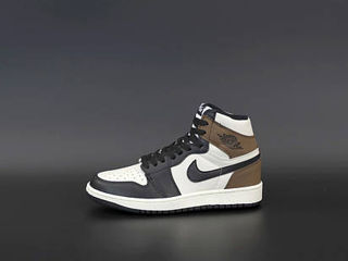 Nike air Jordan black white foto 5