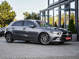 Mercedes A-Class foto 1