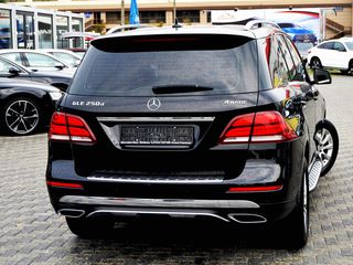 Mercedes GLE foto 2