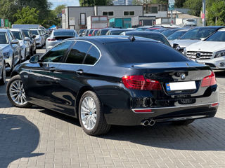 BMW 5 Series foto 5