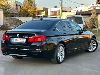 BMW 5 Series foto 4