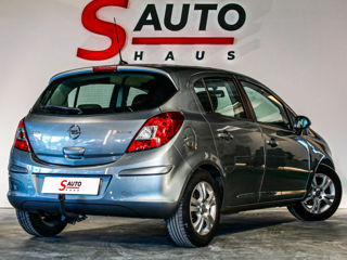 Opel Corsa foto 2