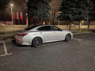 Lexus Es Series