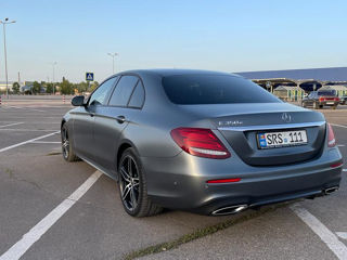 Mercedes E-Class foto 4