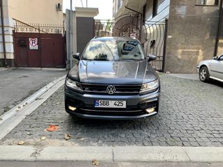 Volkswagen Tiguan foto 2