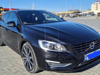 Volvo V60 foto 3