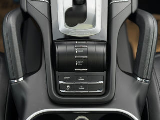 Porsche Cayenne foto 16