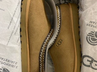 Ugg Tasman 40