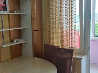 Apartament cu 3 camere, 86 m², Botanica, Chișinău foto 4