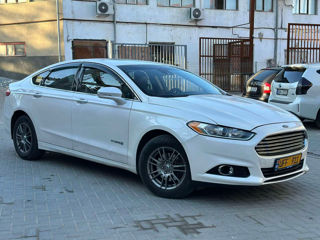 Ford Fusion foto 3