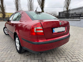 Skoda Octavia foto 2