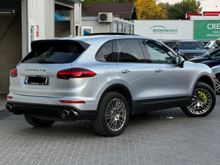 Porsche Cayenne foto 3