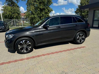 Mercedes GLC foto 3