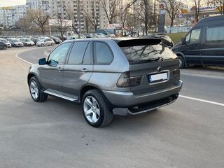 BMW X5 foto 8