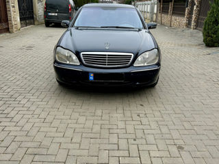 Mercedes S-Class