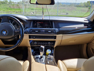 BMW 5 Series foto 3