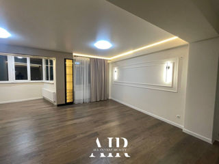 Apartament cu 2 camere, 99 m², Râșcani, Chișinău foto 3