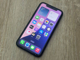 iPhone 11  128 GB