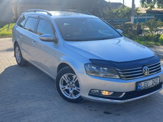 Volkswagen Passat foto 7