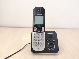 Телефон Panasonic KX-TG6821