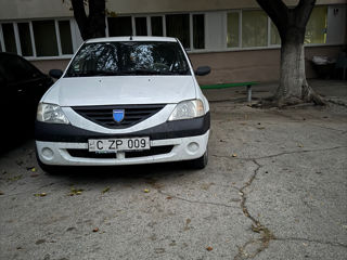 Dacia Logan foto 4