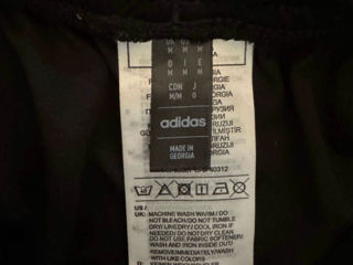 Шорты Adidas foto 2