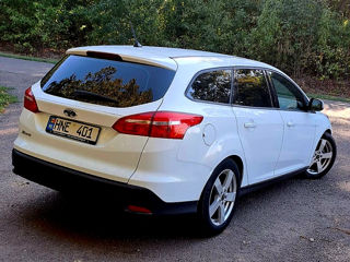 Ford Focus foto 5