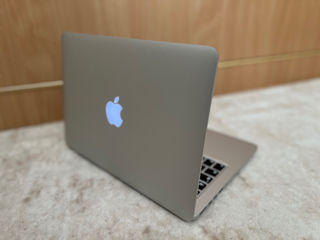 MacBook Pro A1502 foto 2