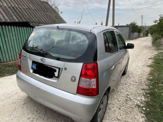 KIA Picanto foto 2