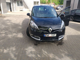 Renault Grand Scenic foto 2