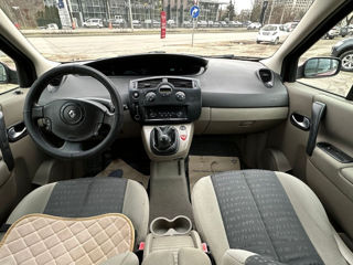 Renault Scenic foto 8