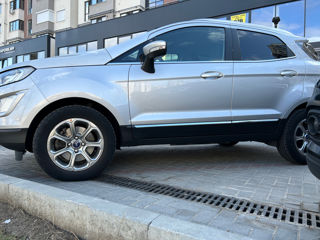 Ford EcoSport foto 3