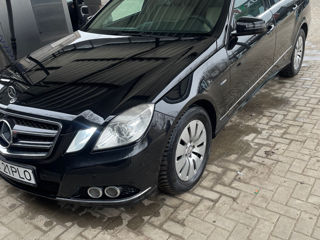 Mercedes E Class foto 1