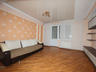 Apartament cu 2 camere, 80 m², Telecentru, Chișinău foto 2