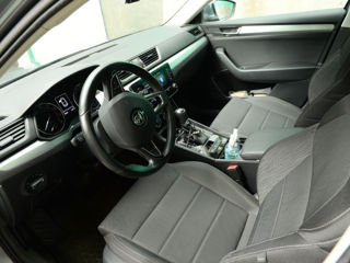 Skoda Superb foto 5