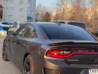 Dodge Charger foto 6