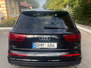 Audi Q7 foto 7