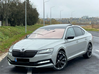 Skoda Superb foto 4