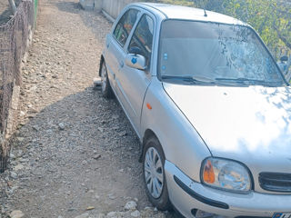 Nissan Micra foto 3