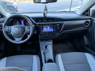 Toyota Auris foto 8