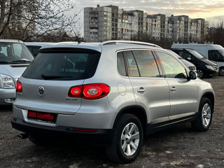 Volkswagen Tiguan foto 6