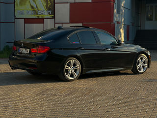 BMW 3 Series foto 4