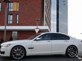 BMW 7 Series foto 5