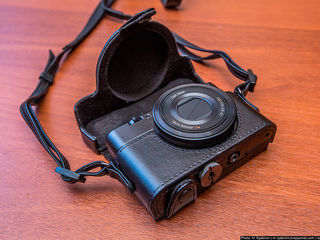 Продам Sony DSC-RX100 в отличном состоянии с чехлом foto 1