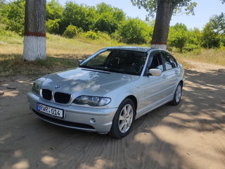 BMW 3 Series foto 8