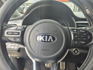 KIA Stonic foto 8