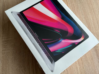 MacBook Pro 13 M2 2022 512gb Silver Sigilat Original Garantie
