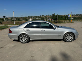 Mercedes E-Class foto 6