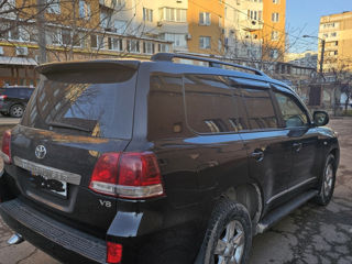 Toyota Land Cruiser foto 4