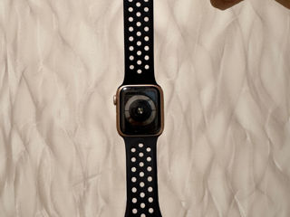 Apple Watch 4 40mm foto 4